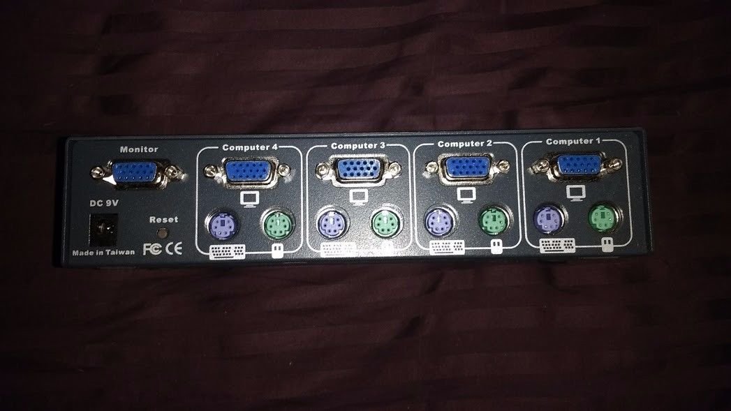 Generic Brand for Cables To Go Port Authority 2 4-Port VGA KVM Switch - KVM switch - 4 ports