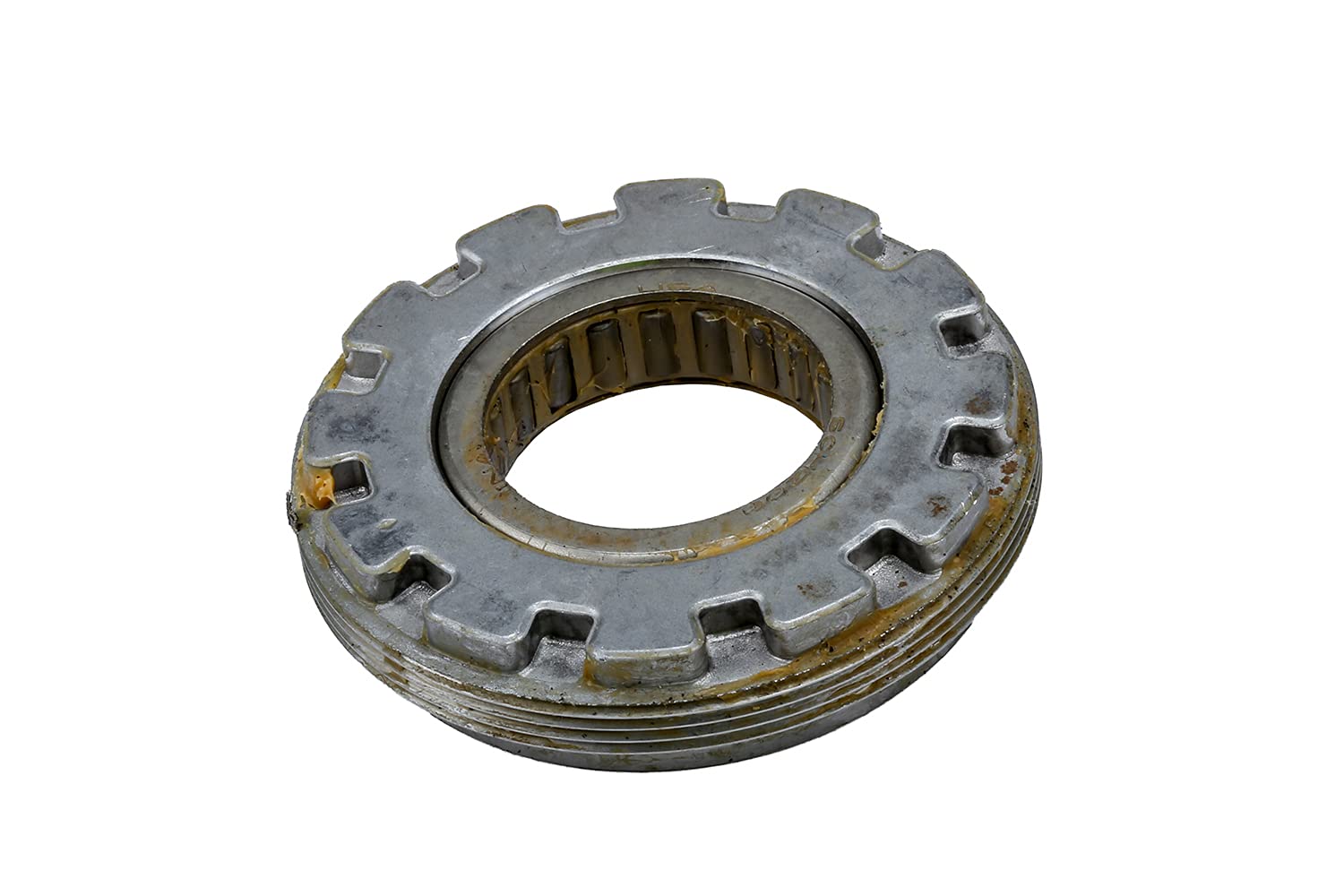 Amazon.com: GM Genuine Parts 12471612 Front Differential Bearing 