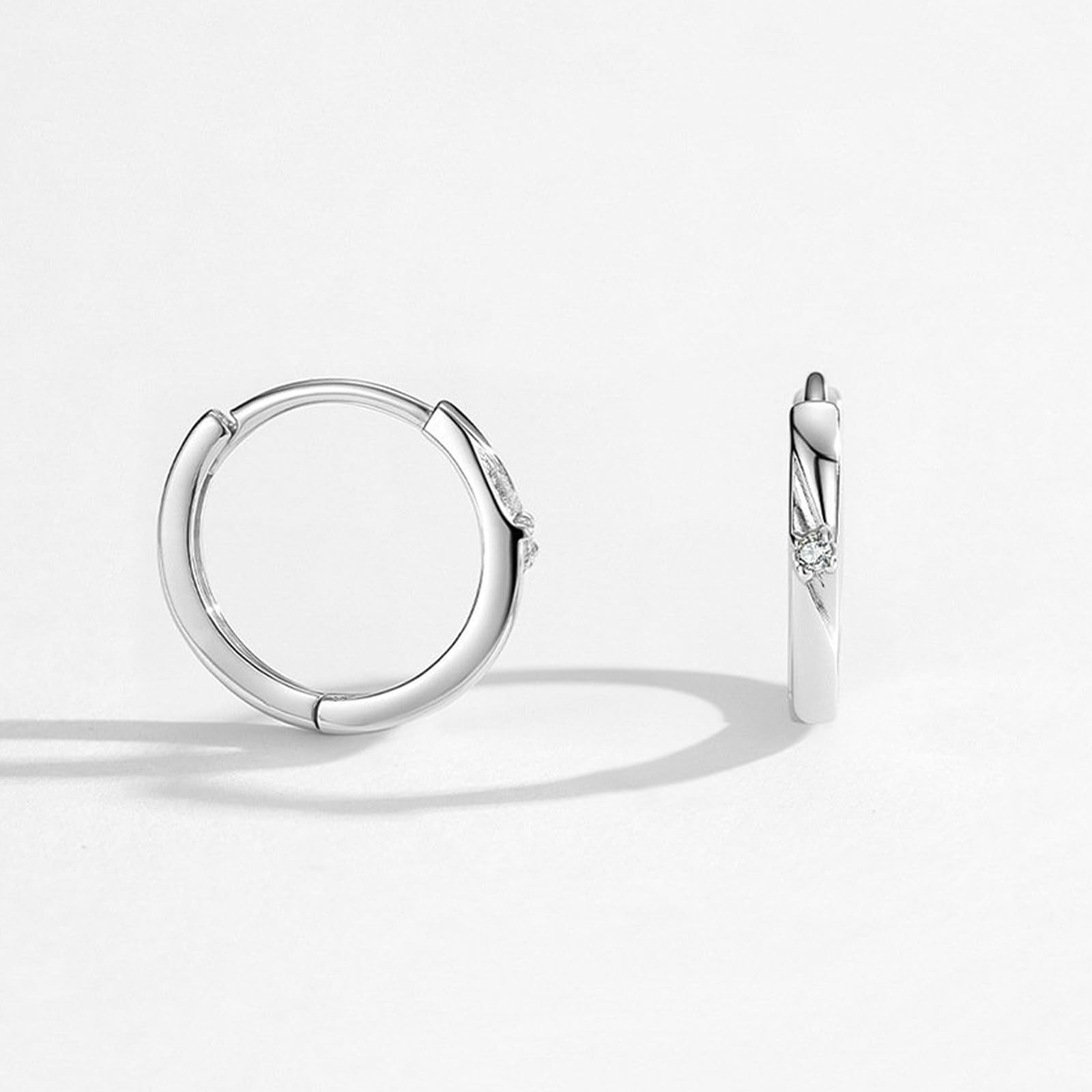 Pendientes de aro para mujer, oro blanco de 18 quilates, Mobius con diamante