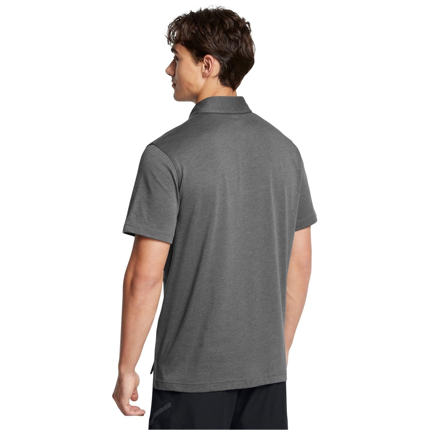 Under Armour Poloshirt Icon | Weiches und bequemes Jersey-Strickmaterial. Polokragen mit Knopfleiste. Seitliche Schlitze am Saum.