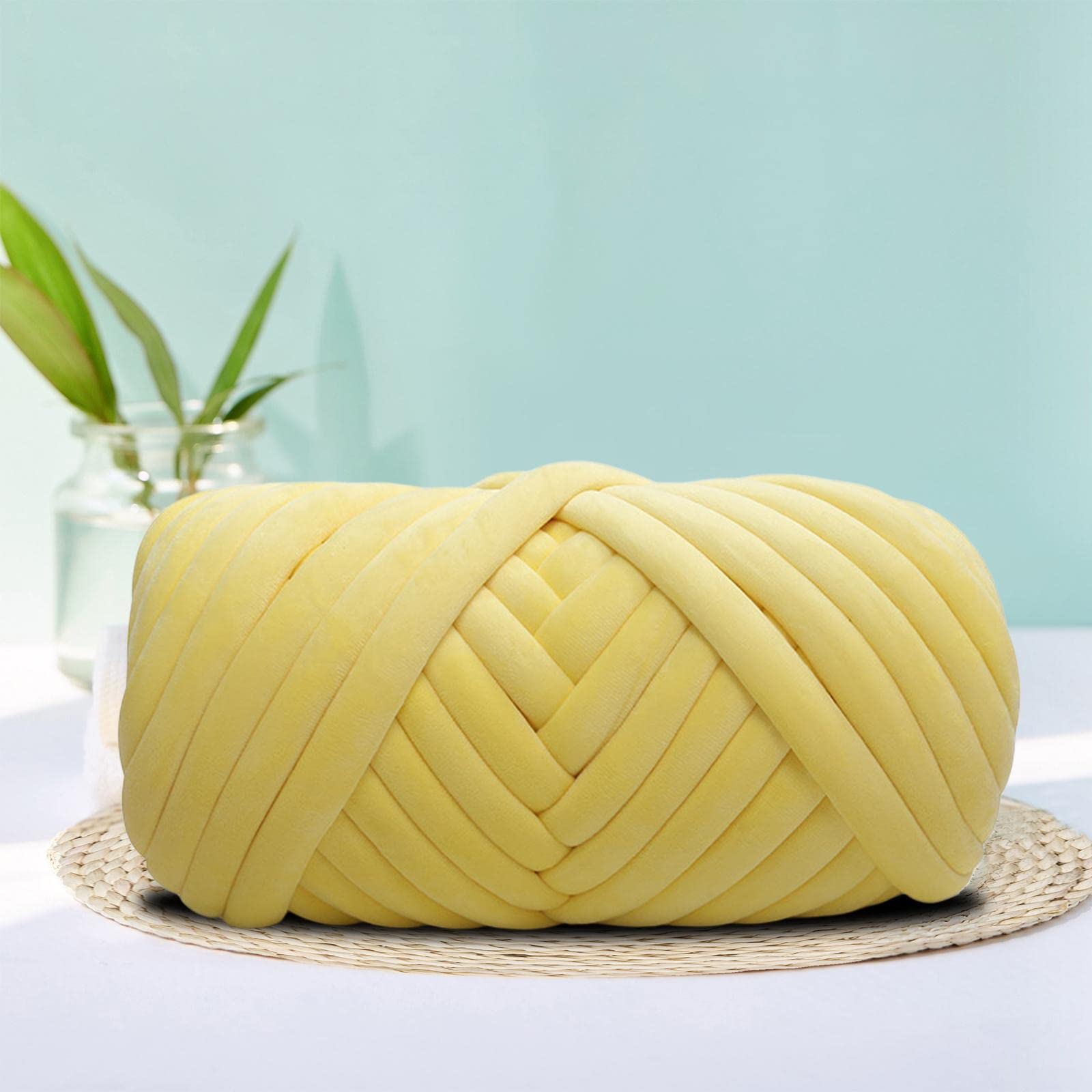 Milageto 1 kg Dickes Samtgarn, Armstricken, DIY, weich, Häkelschlauch, Riesengarn, Gewichtsgarn für Körbe, Kissen, Pullover, Häkelmützen, GELB