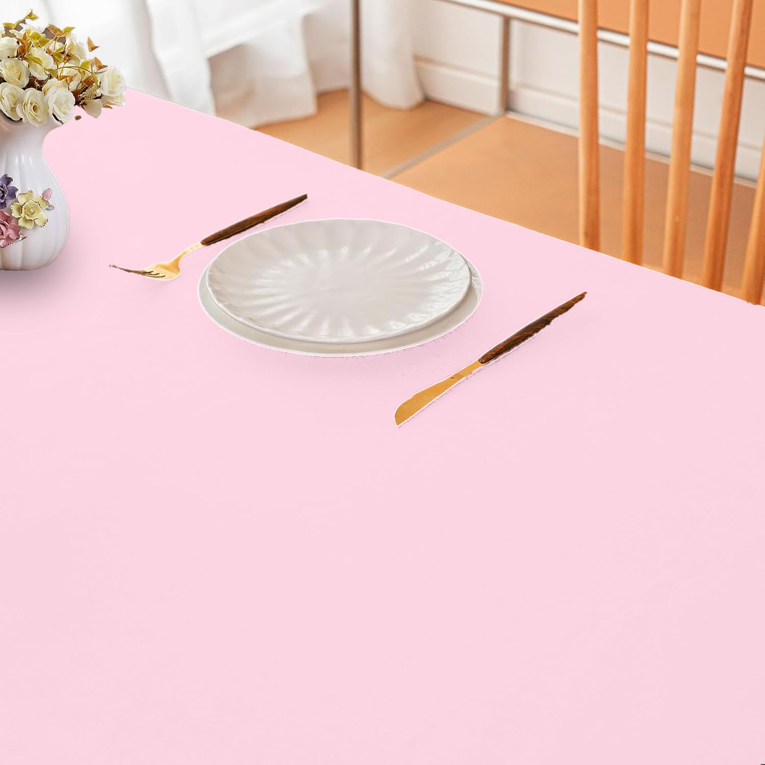 Decorazioni Domestiche Nei Precedenti Di Legno Di Una Lettera Con Una