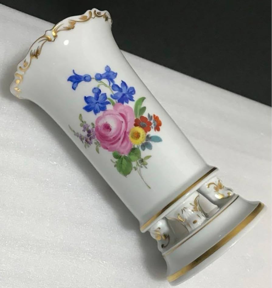 マイセン 金彩 四つ脚 フラワーベース 花瓶 一輪挿し 一級品 Amazon.co.jp: マイセン 金彩 四つ脚 フラワーベース 花瓶