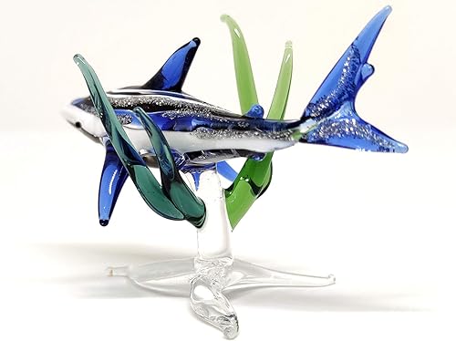 Miniatura 5 de Figuras miniatura de tiburón con algas marinas, animales soplados a mano, arte de vidrio coleccionable, decoración (tiburón con algas)