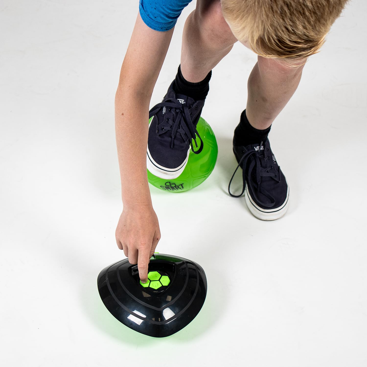 Smart Ball - Soccer Bot, robot trener piłki nożnej wewnątrz, solo lub dla wielu graczy, dla dzieci od 6 lat, 8960, zielony