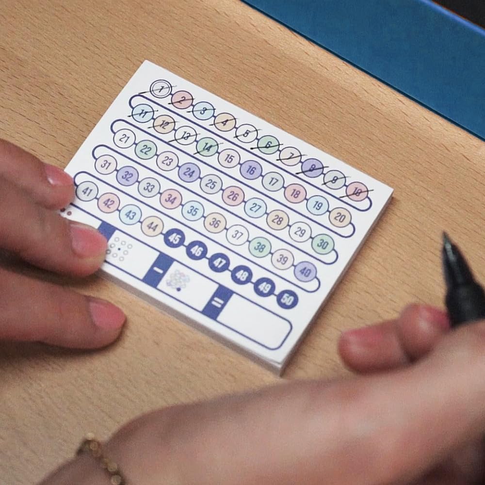 Gioco Di Colori Per Numeri Per Bambini Disegno Da Colorare Con Un Simpatico Alieno Nello