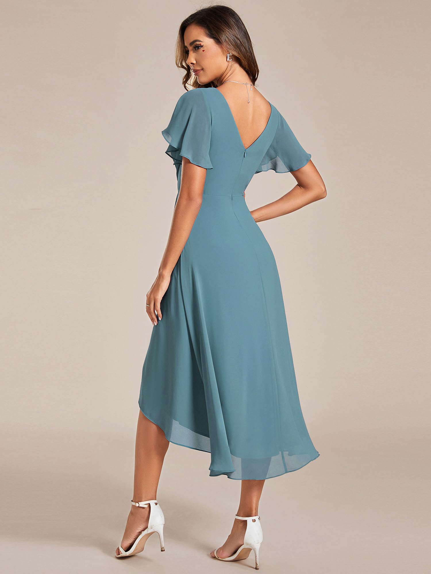 Ever-Pretty Robe d'été courte en mousseline de soie plissée avec col en V et manches volantées 01923