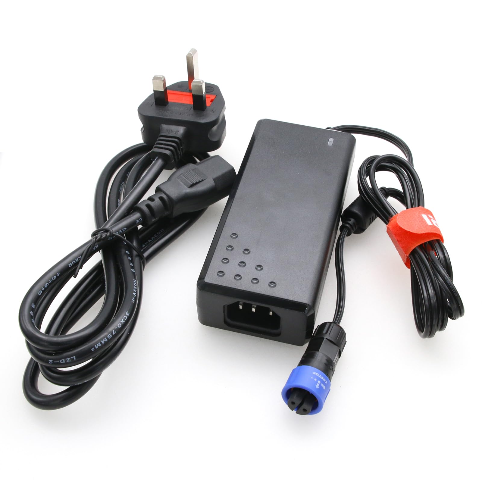 Amazon.co.jp: DRRI 2ピンメスAC電源 Aputure Amaran P60 P60X/P60C用