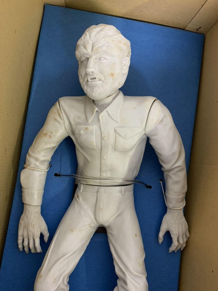 Amazon.co.jp: 8303 狼男 WOLFMAN 1/5 ツクダホビー ジャンボ