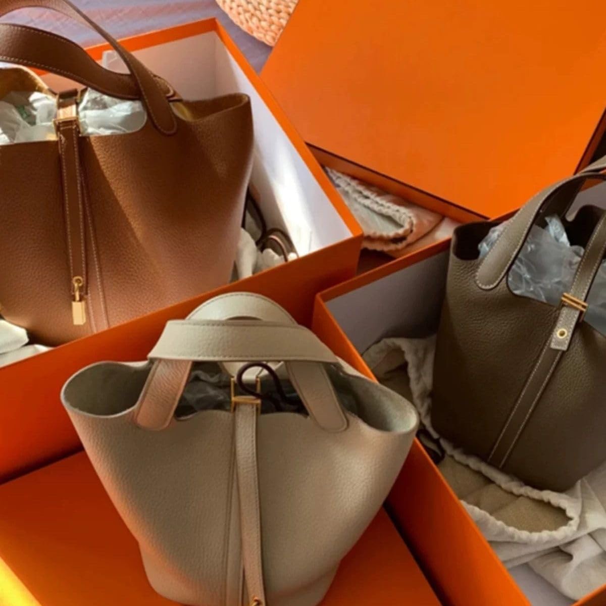 Genuine Leather Bucket Bag for Women, Lock Design, Top-Handle Tote, Shoulder Handbag - Image 2