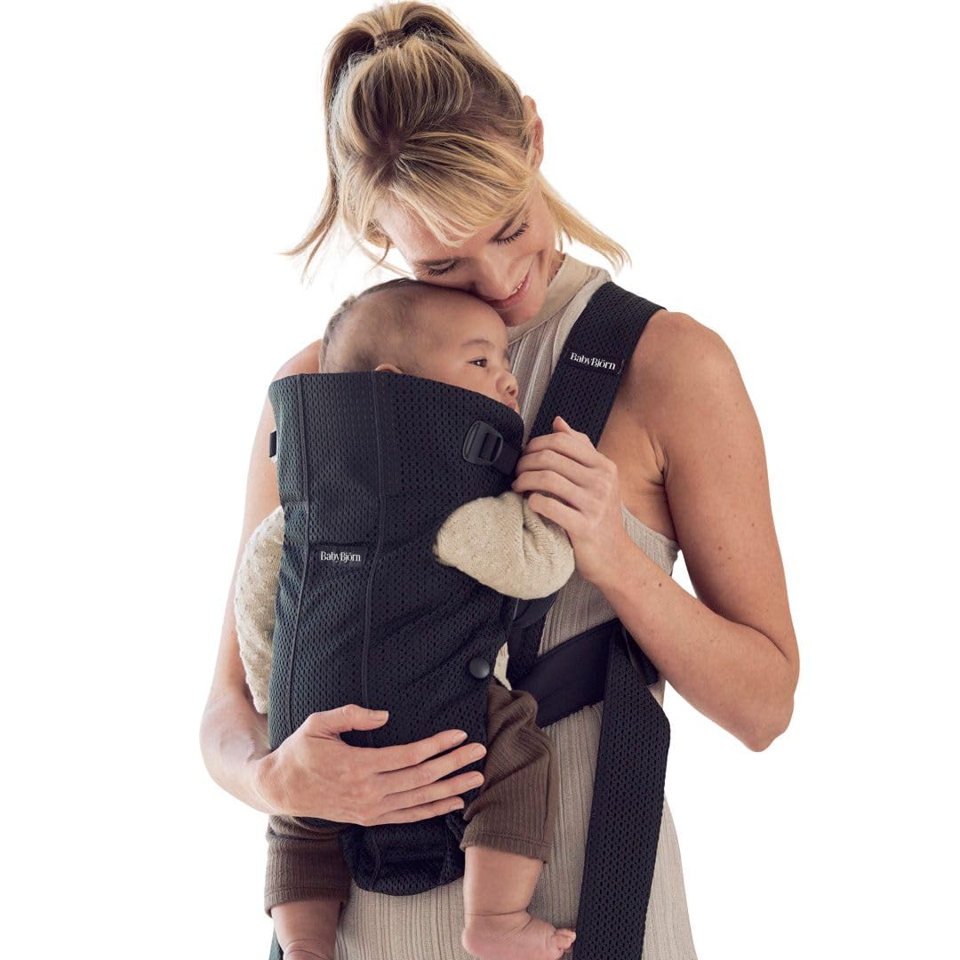 BabyBjörn Baby Carrier Mini, Black, 3D Mesh | Newborn Carrier (7-15 lbs), Ergonomic, Easy-to-Use