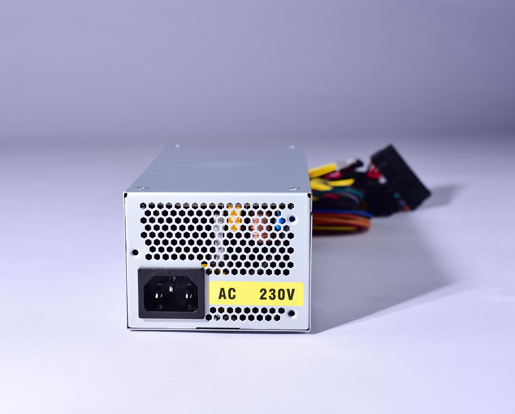 Zasilacz 300W TFX PSU 3*SATA 20+4PIN PCI6+2PIN FAN 8CM KABL 12CM