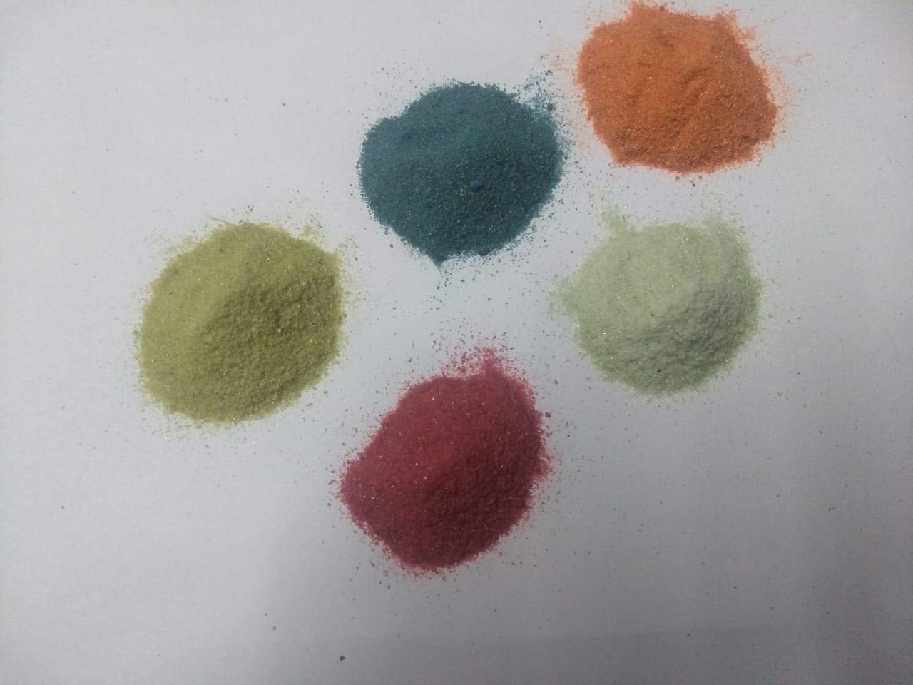 VSP'S Gem Stones Dust For Craft/Gem Stones Powder for Gem Paintings/Gem Stones Dust for Rangoli (100 gram, Five Colous- 20 gram Each)