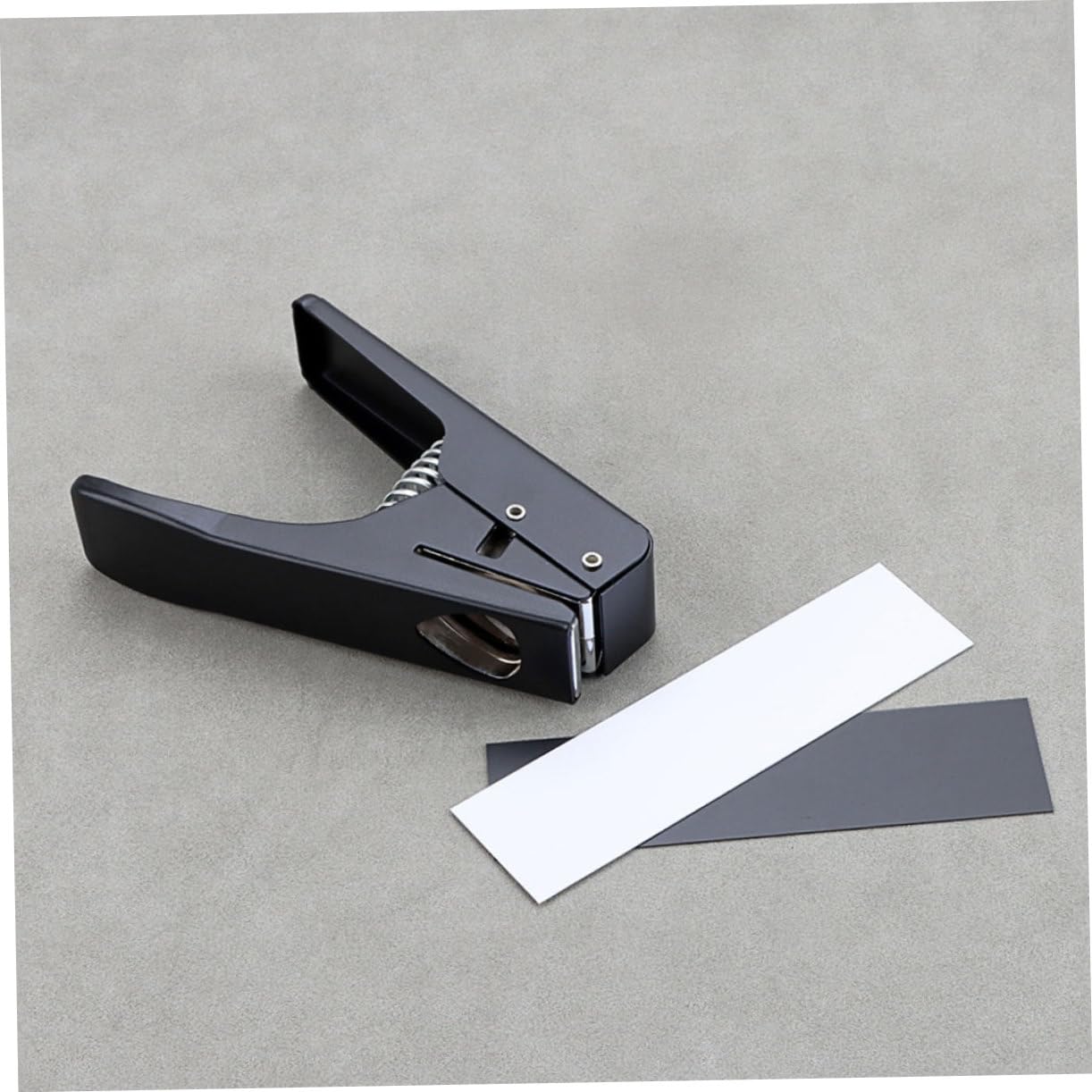 Punzone per Plettri Chitarra Nero, Strumento Maker Professionale | Lavorazioni DIY e Uso Professionale, Metallo e Plastica, Portatile, Nessuna Abilità Speciale Richiesta