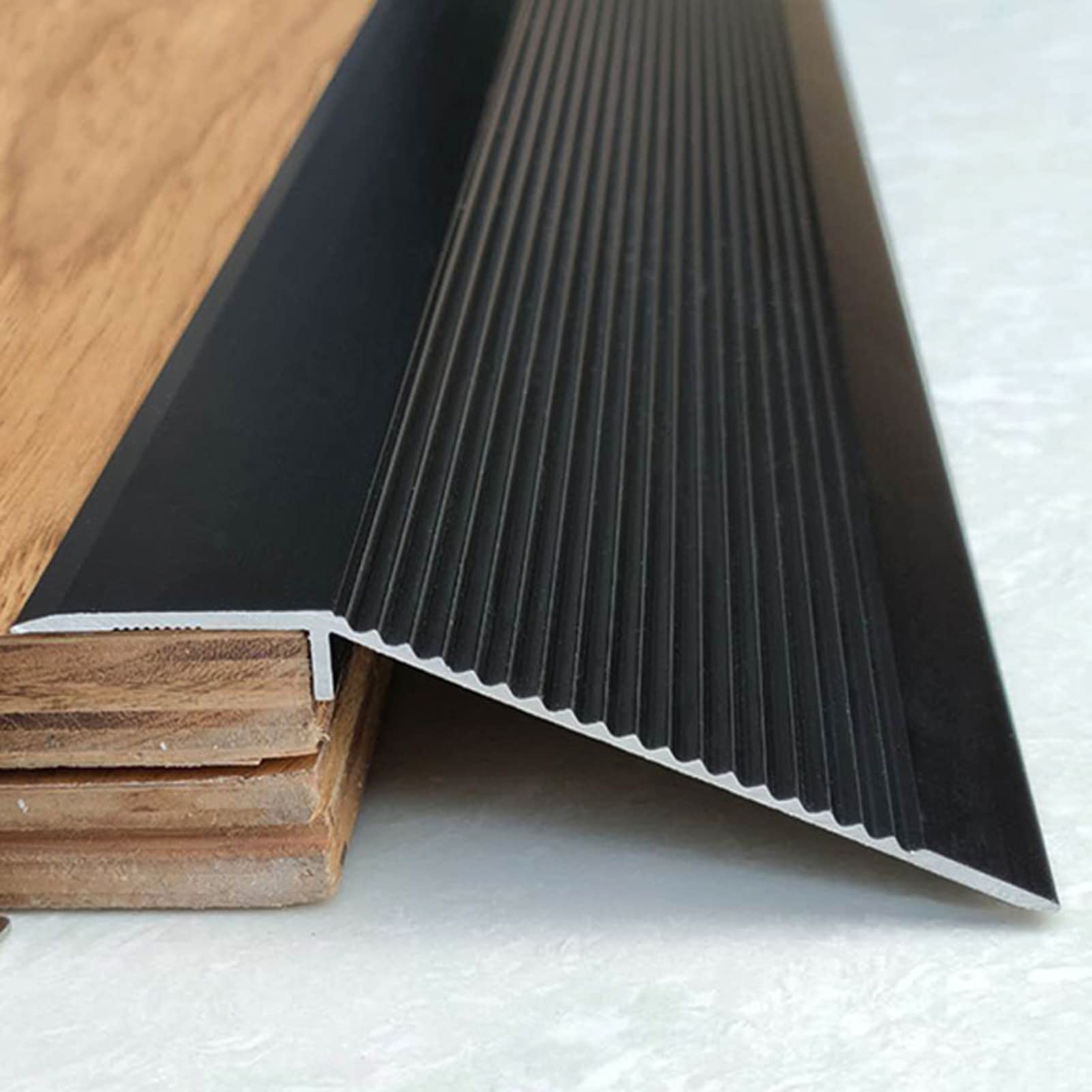 DYTWXG Schwarze Übergangsstreifen für Vinylböden, 10 cm extrabreiter Schwellenverkleinerer für Türöffnungen, Teppich-/Flieseneinfassung, Aluminium (Size : Length 115cm/45 in)