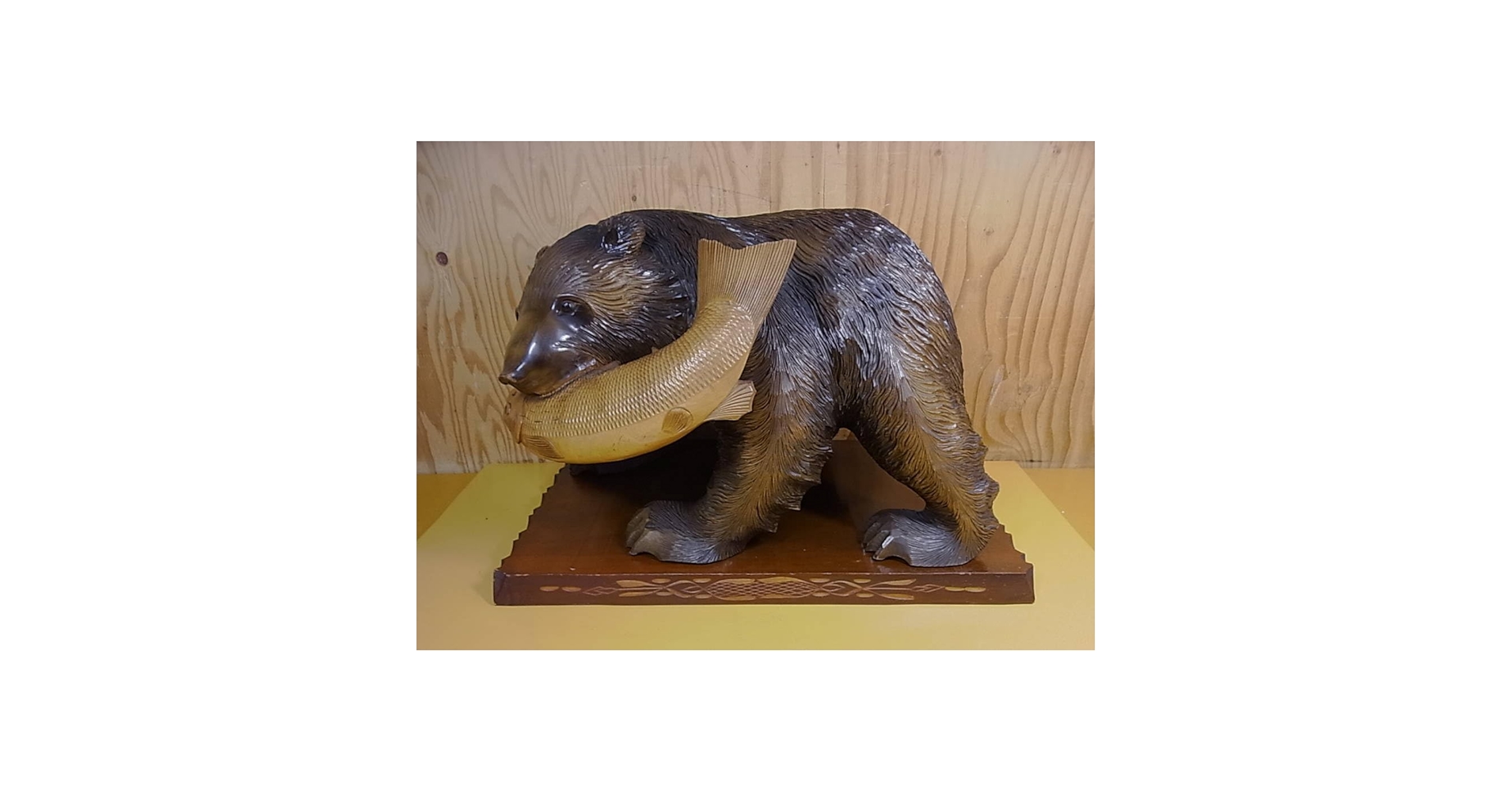 高級台付き木製クマ彫刻⭐︎約6㎏⭐︎46㎝特大サイズ⭐︎木彫り⭐︎昭和新山 藤戸竹喜作木彫熊大型博物館級作品