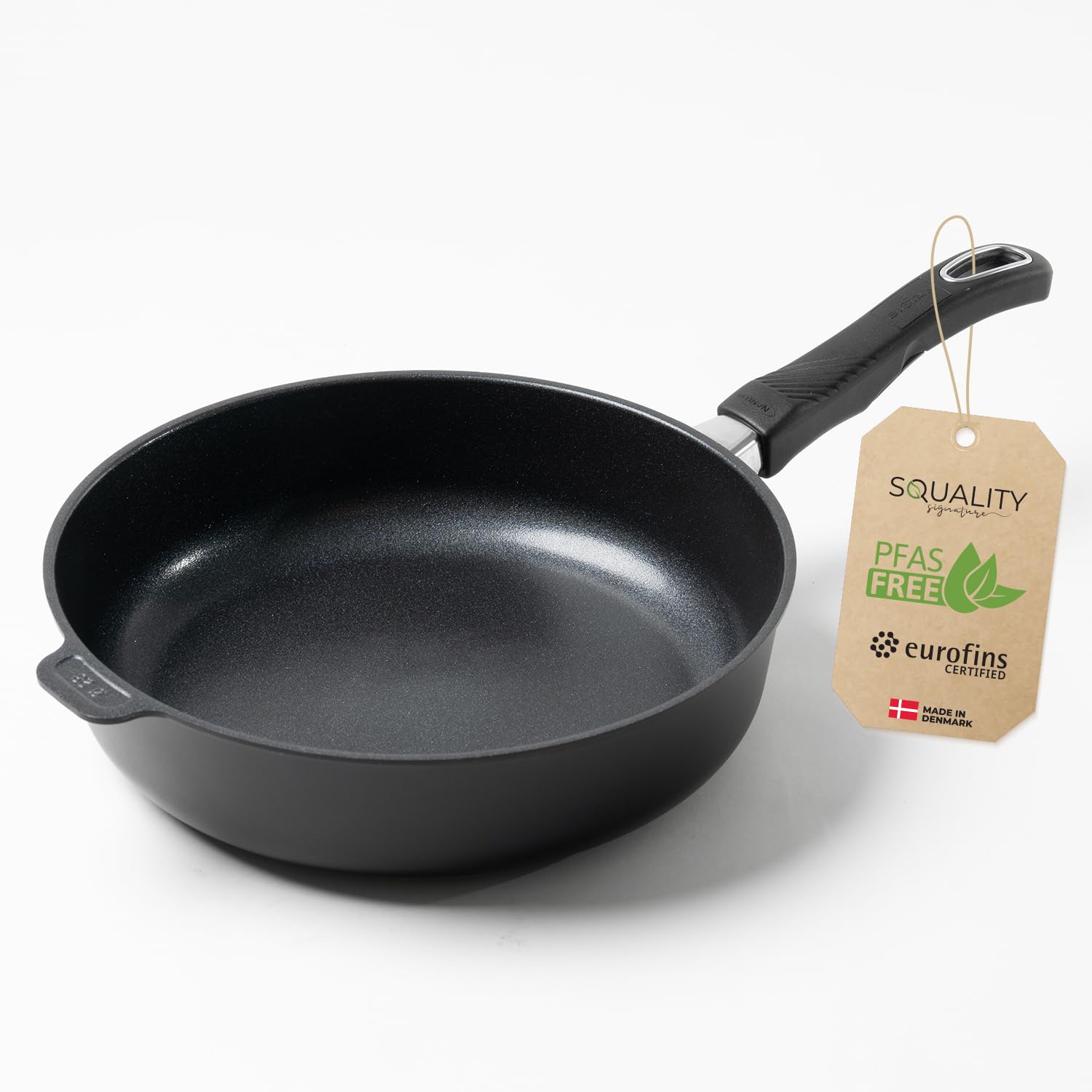Squality Premium Sauteuse Pan 28 cm – PFAS-free Non-stick Pan from Denmark | Oven-safe up to 500F, induction-compatible, ergonomically shaped, for healthy cooking without harmful substances | Non