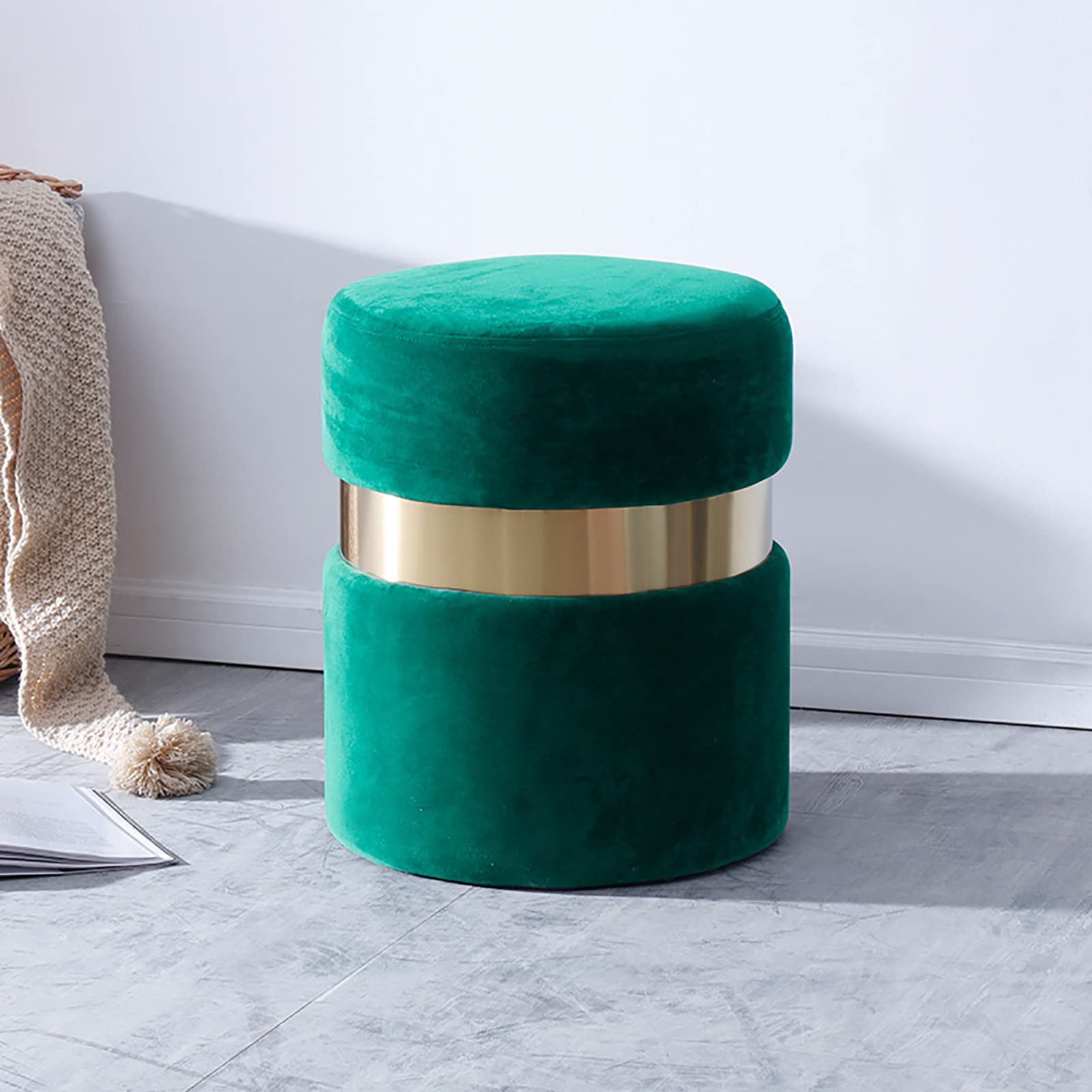 Ottoman rond en velours rembourré pour résoudre le manque d'assise et de confort au salon