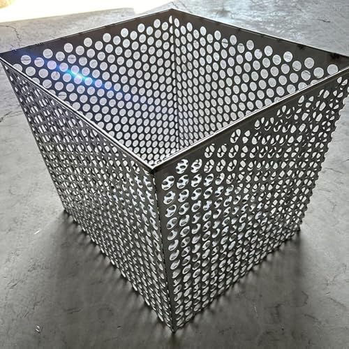 Tôle perforée 15x15 de tôle 0.8mm en acier inoxydable 304 à maille 4mm - 8