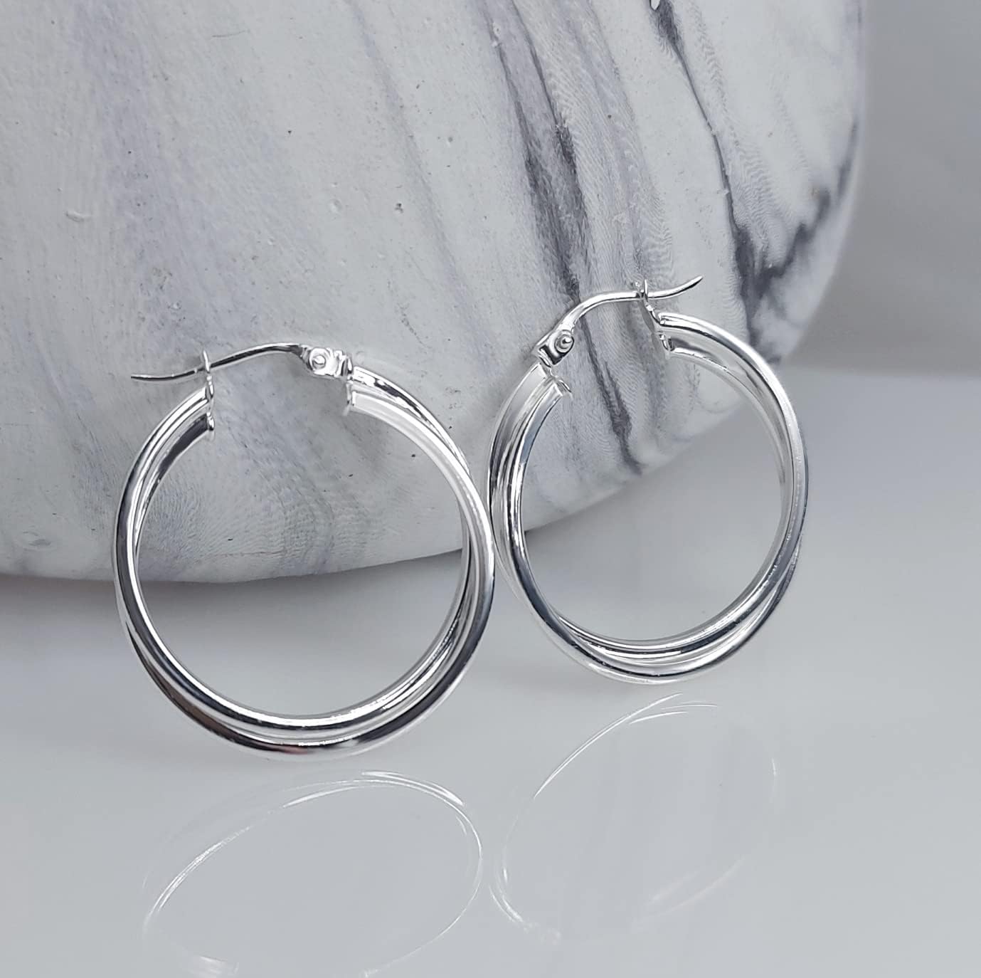 Hoops & Loops Sterling Silver Intertwining Square-Tube Polished Hoop Earrings, 25mm - Image 4