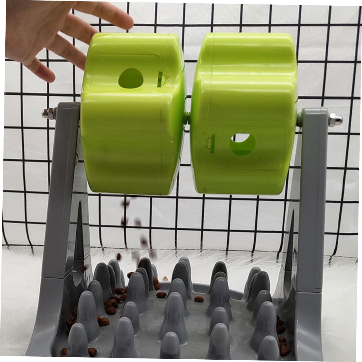 MERRYHAPY Automatic Feeding Toys Dog Bowl Mentally Stimulating Puppy Food Dispenser