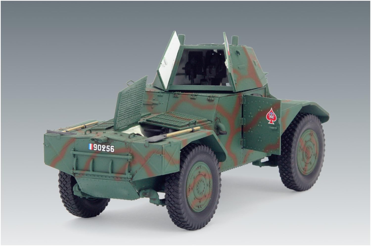 ICM 1/35 035373 AMD 35 Panhard 178, Kit de Modelo de plástico