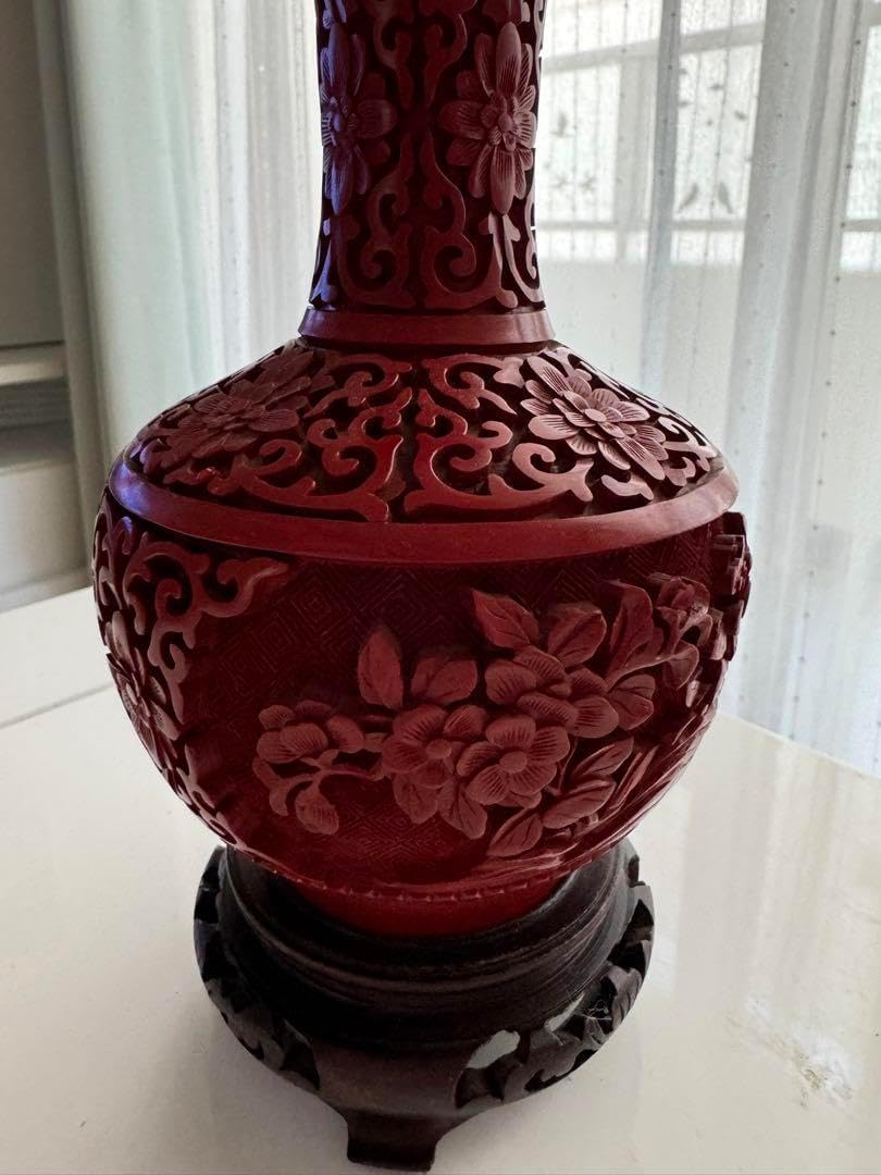 アンティーク　赤い木製彫刻花瓶 アンティーク 赤い木製彫刻花瓶 アンティーク 赤い木製彫刻花瓶 雕漆