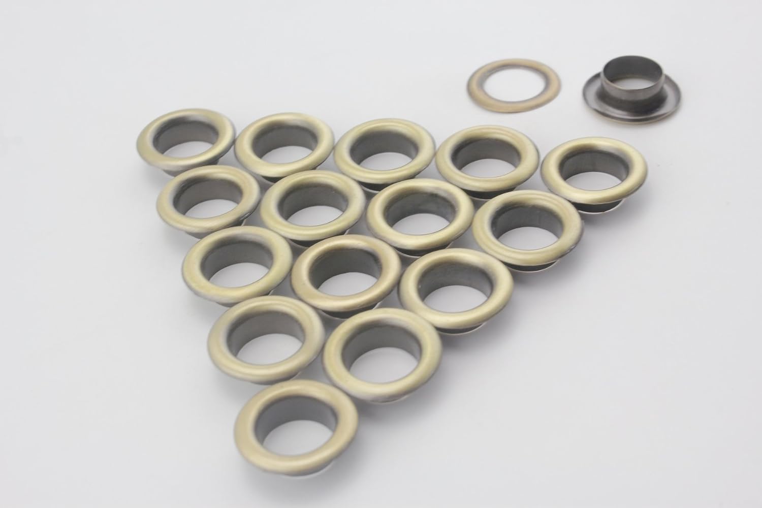 3dancraftit Stainless Brass Washable Round Eyelets Grommets and washers for Leather Purse Shoe Paper DIY Crafts Inner Size 5/16 Inch / 8mm Anti Bronze G38