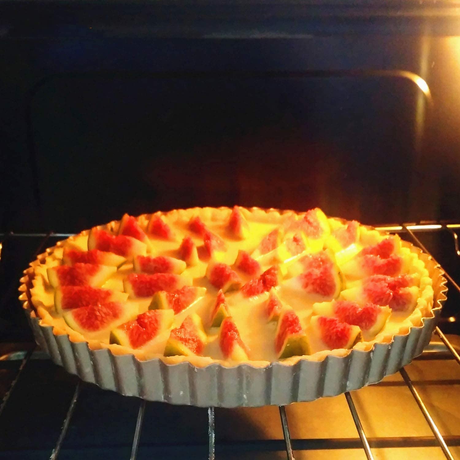 Ochtend ® 9" Almunium Pie Dish Quiche Pan Tart Mould with Removable Bottom for Baking in OTG Oven. 3