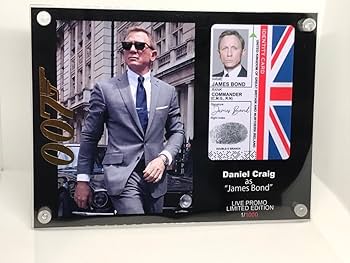 Amazon.co.jp: 映画シリーズ 007/IDカードフレーム/ジェームズ・ボンド Amazon.co.jp: 映画シリーズ 007/IDカードフレーム/ジェームズ・ボンド
