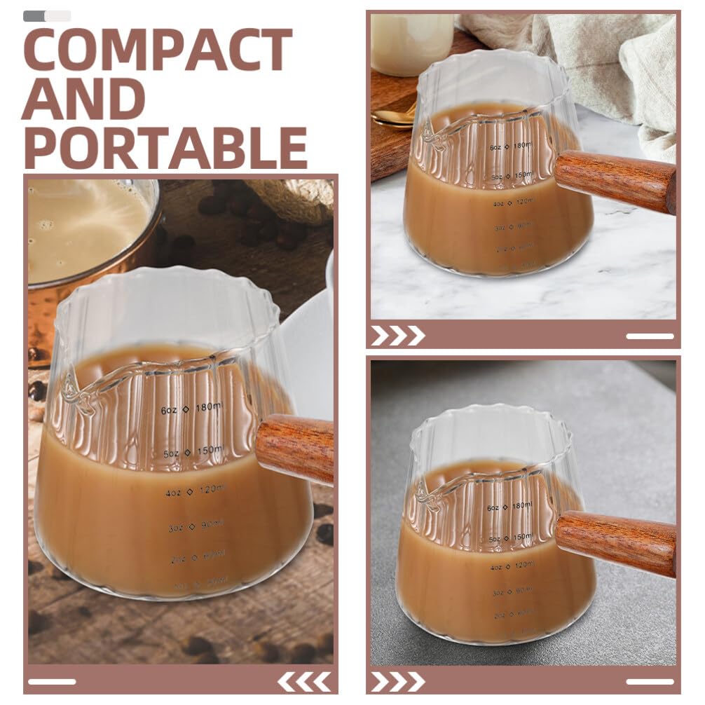 Jarra Medidora de Vidrio Pequeña 180ml Asa de Madera, 2 Piezas | Compacta y Portátil, para Medir Ingredientes, Resistente a Temperaturas, Uso en Cocina y Viajes