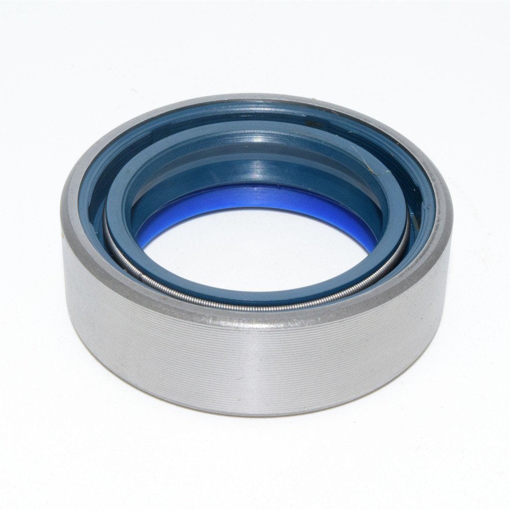 Amazon.com: 061342R1 Tractor Crankshaft Drive Shaft Metric Oil  