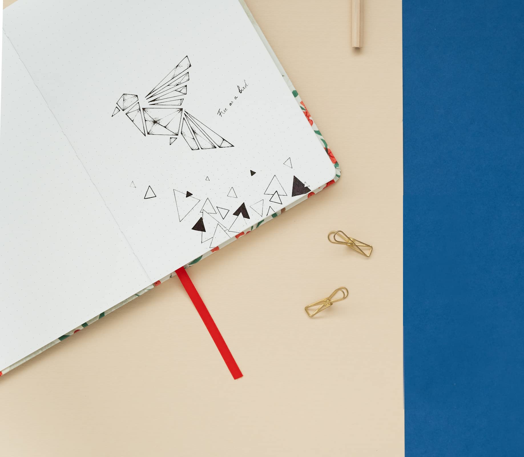 Kokonote Japanese Flycatchers A5 Notebook - Bullet Journal - Notebooks A5 - Notepads A5 - A5 Notepad - Dotted Notebook A5 - Dotted Bullet Journal - Japanese Stationery | Strony z kropkami, zszyte oprawy, twarda okładka | Japońskie artykuły pa, dziennik z