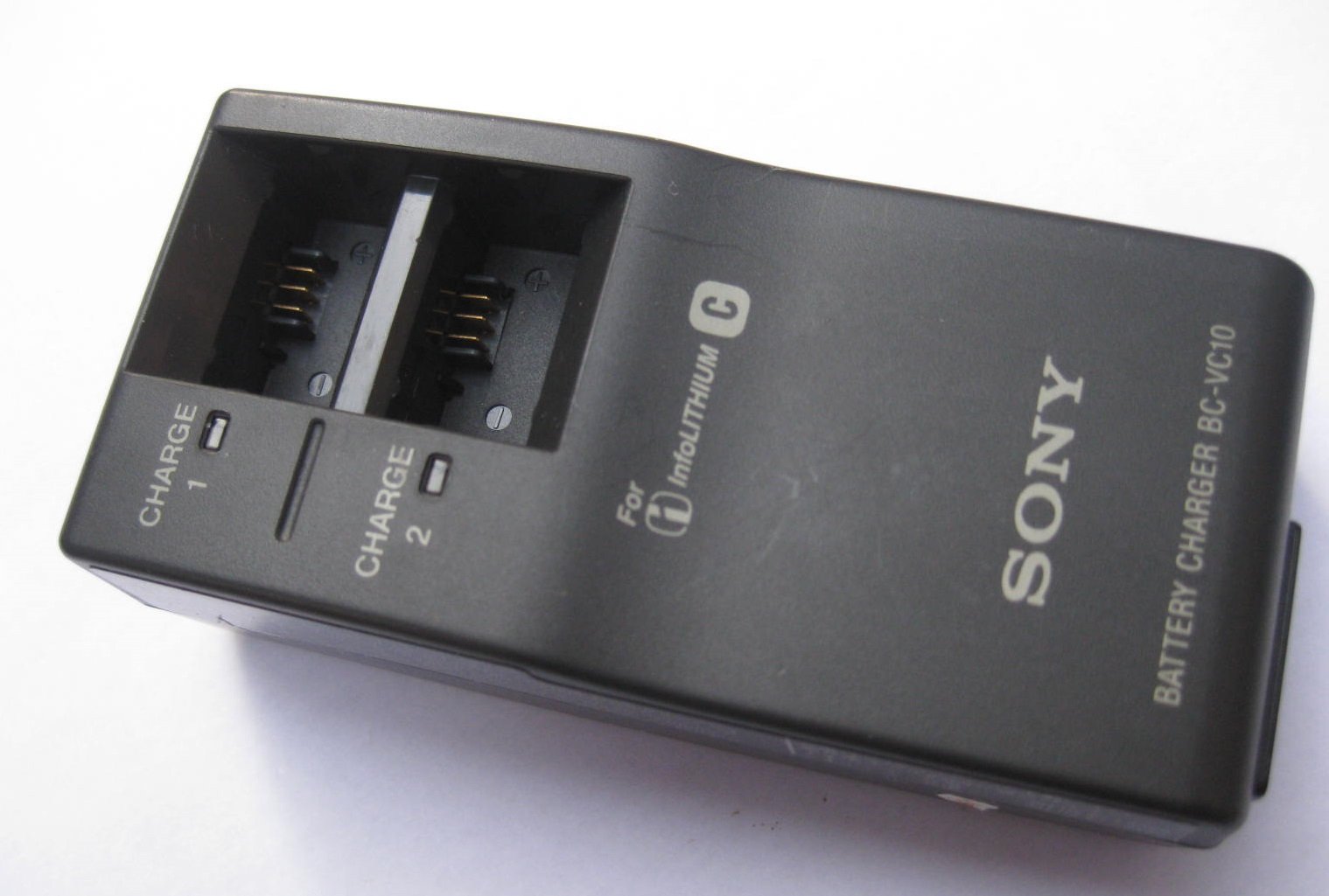 Amazon | SONY バッテリーチャージャー BC-VC10 | ビデオカメラ