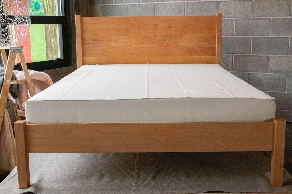 Holy Lamb Organics Cozy Buns Crib Moisture Barrier Mattress Pad : Bassinet Mattress Pads : Baby
