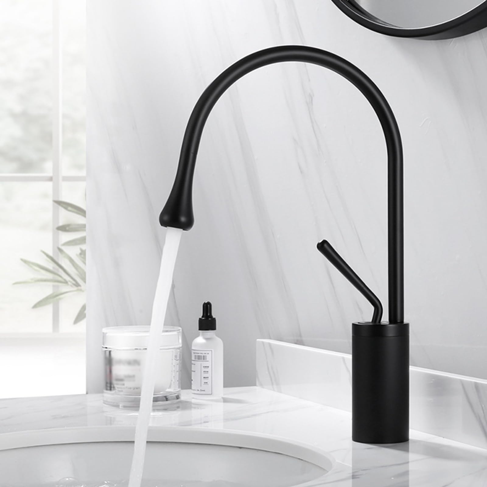 Robinet de salle de bain à col de cygne noir à rotation 360 degrés