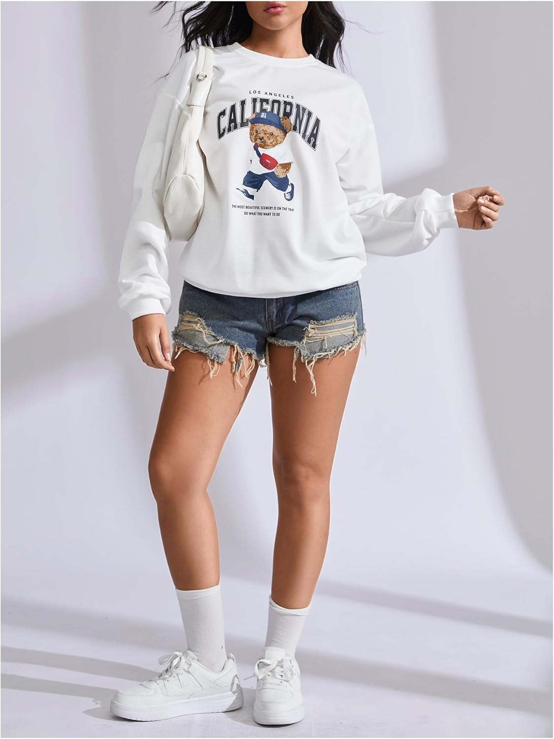 SweatyRocks Women's Cartoon Bear Graphic Crew Neck Sweatshirts Casual Long Sleeve Loose Pullover Tops - Image 4