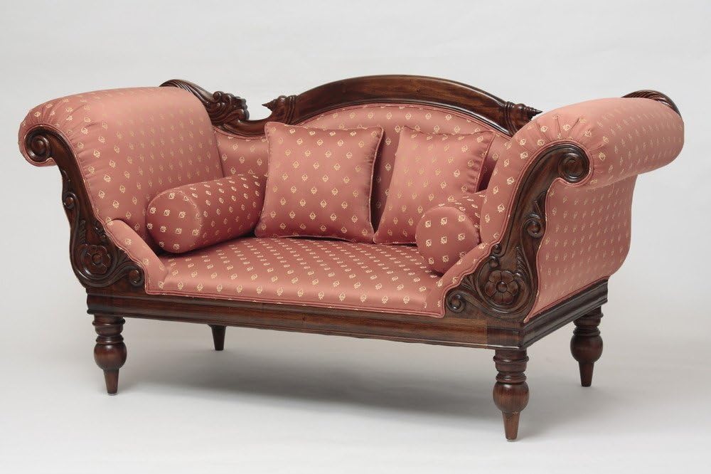 Laurel Crown Victorian Campaign Loveseat