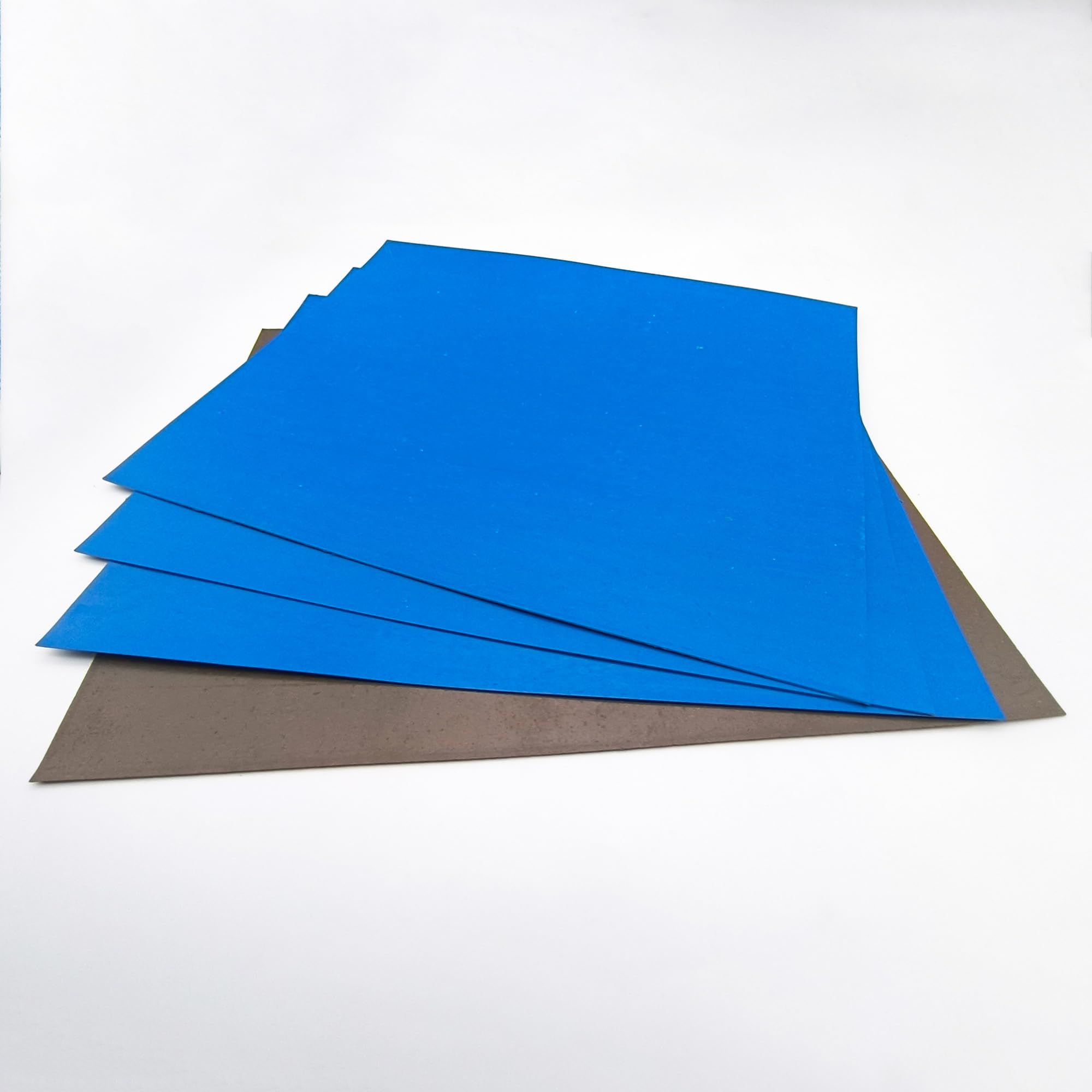 Caoutchouc sans amiante + liège Papiers d'étanchéité Feuille Papier Joint Feuille de Joint Epaisseur Papier joint à découper Dimensions pour essence, diesel, huile, petit moteur, bricolage, recons