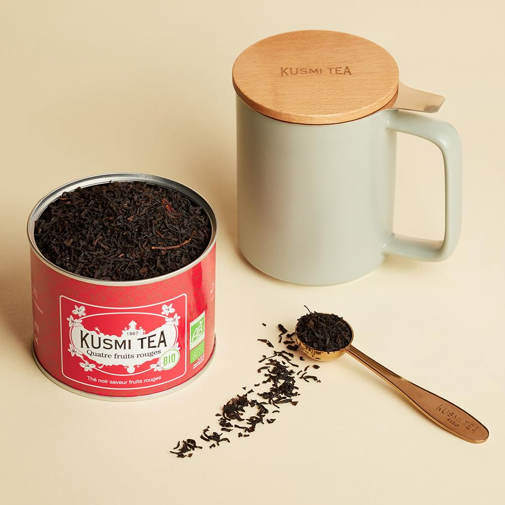 Kusmi Tea - Four Red Fruits - Organiczna czarna herbata aromatyzowana truskawką, maliną, czerwoną porzeczką i wiśnią - Metalowa puszka 100 g - Ilość na około 50 filiżanek
