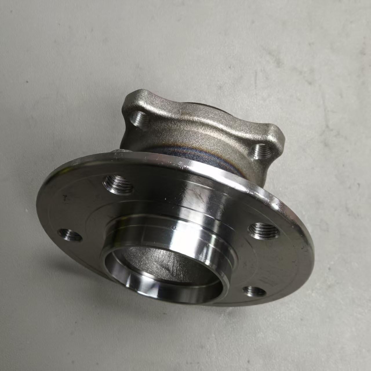 Compatible Rear The Wheel HUB Unit A2463340006 A2463340006