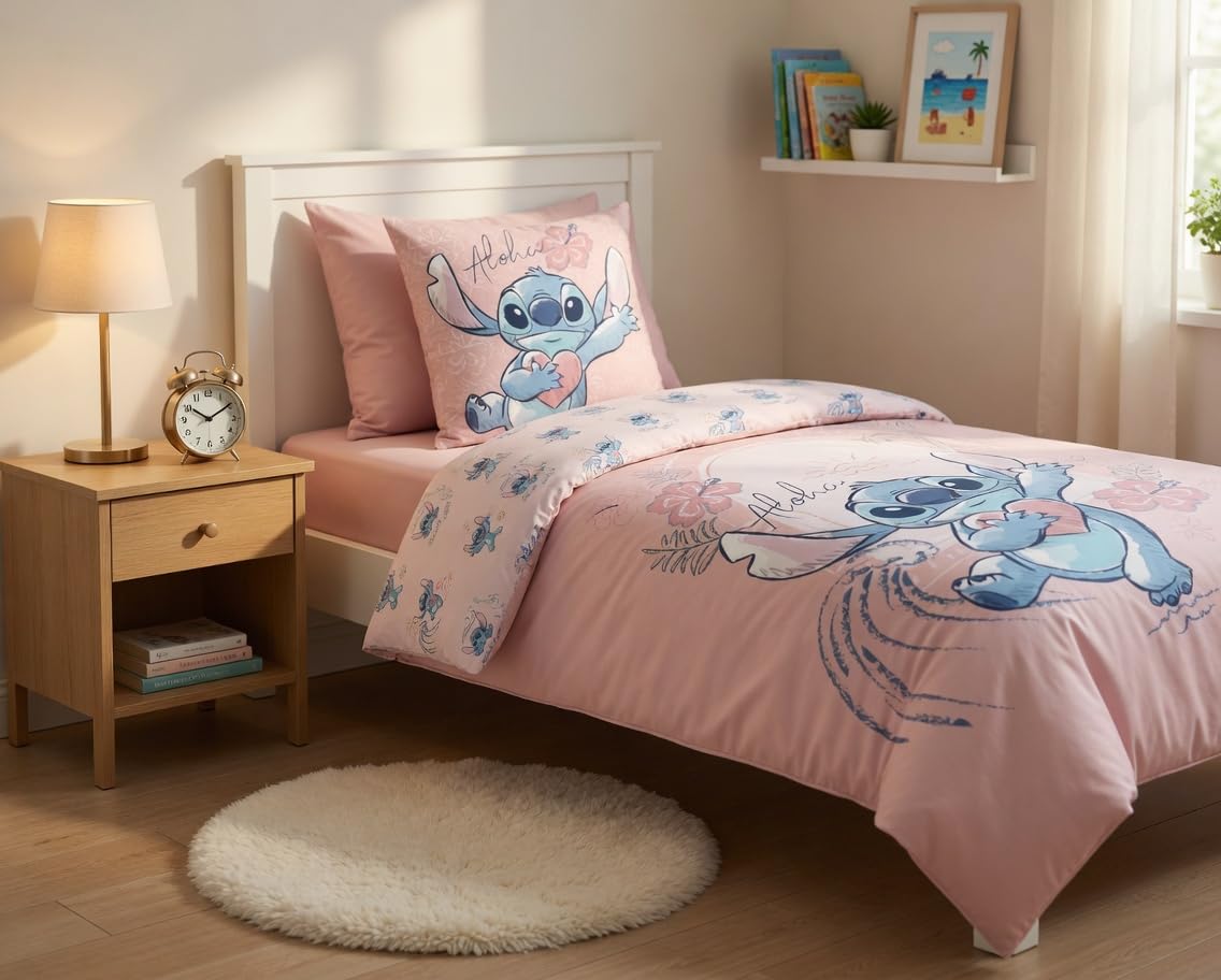 Stitch Rose Aloha Housse de Couette 140x200 + Taie 65x65 100% Coton Boutons | Parure de lit réversible 1 personne | Coton naturel Oeko-Tex | Disney | Fermeture boutons | Cadeau | Lavable en machine