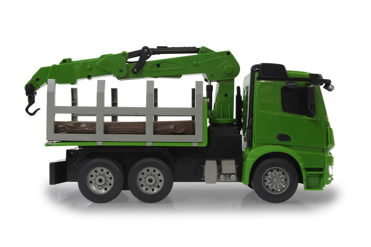 JAMARA 404935 - Camion Trasporto Tronchi di Legno Mercedes-Benz Arocs 1:20 2,4GHz - Multigiocatore, Tronchi Inclusi, Luci, Suoni, Gru e morsa telecomandate