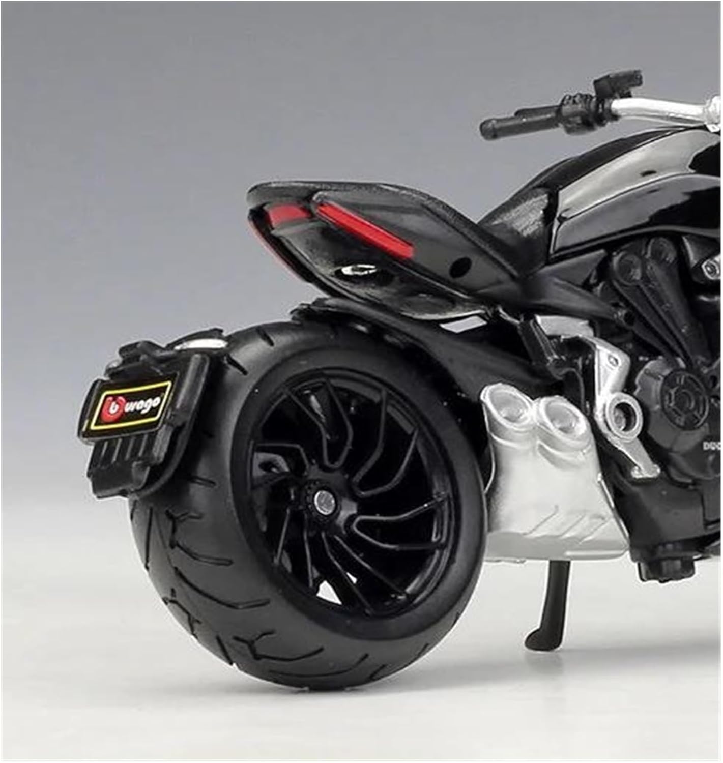 Mini Simulation Motorcycle Toys 1:18 for Ducati Xdiavel S2016 Alloy Motorcycle Model Racing Motorcycle Model Children's Toys Gifts Adult for Boys