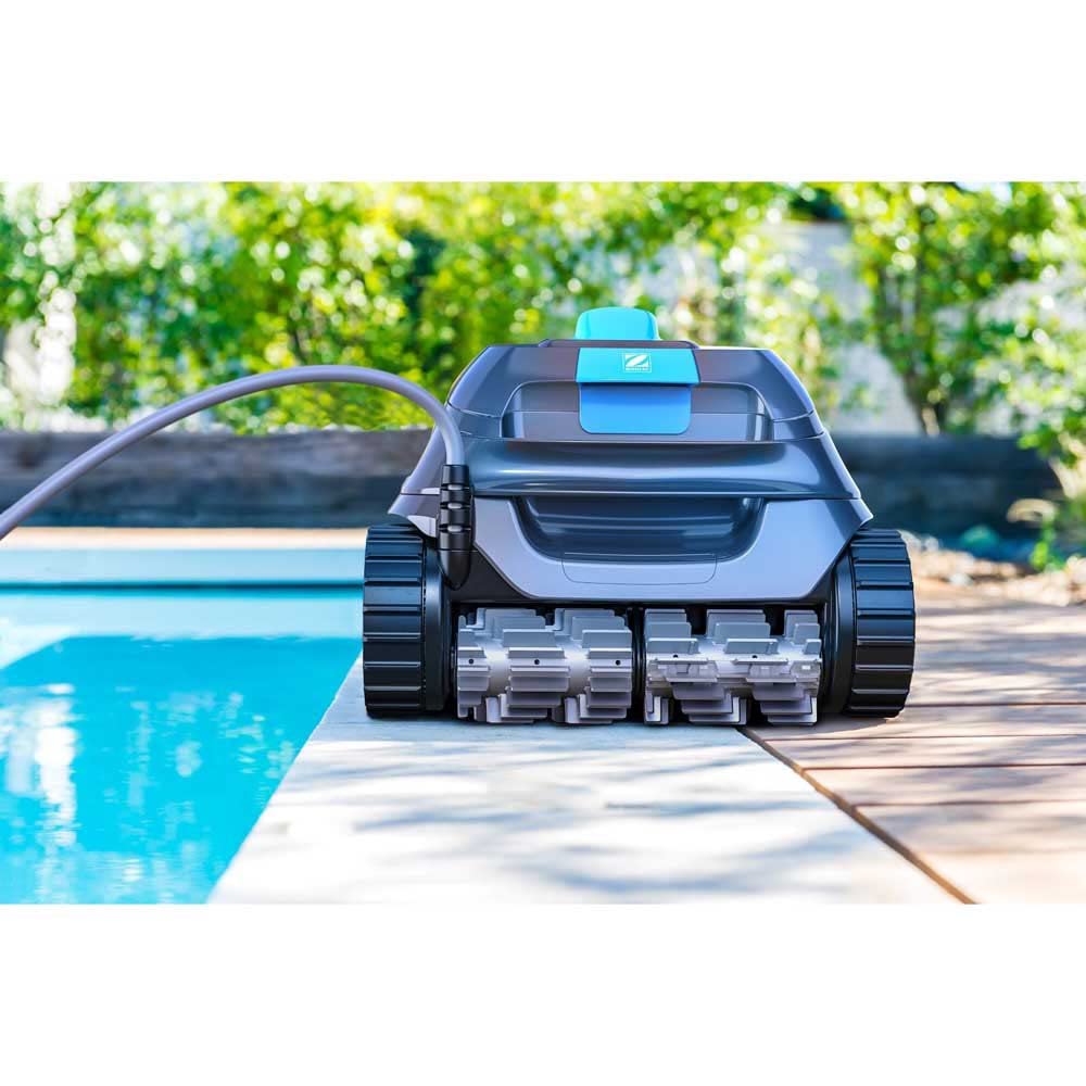 Limpiafondos CNX 10 de Zodiac para Piscinas de hasta 9 x 4 m. Limpia Suelo, Paredes y línea de Agua. Aspiración ciclónica, Agilidad integrada. Incluye Cable de 15 m y filtración Fina