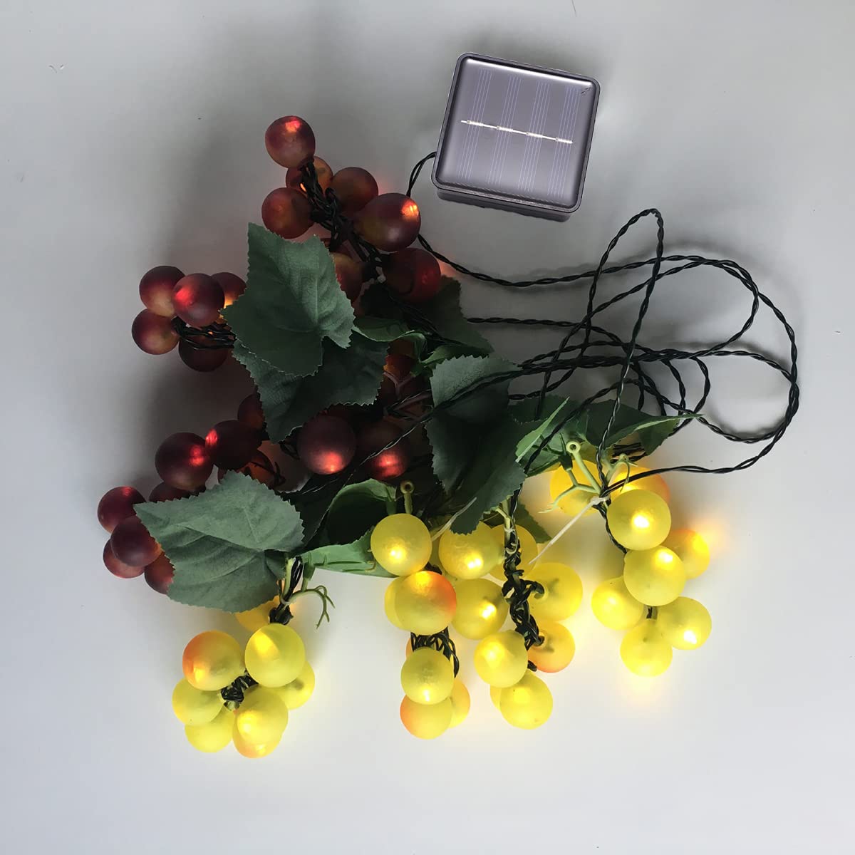 Lichterkette Außen Solar 80LED Trauben Solar Garten Glühlampen Wasserdicht Hängend Solarlaterne für Balkon Terrasse Haus Hochzeit Party Outdoor Deko (Lila+Grün)