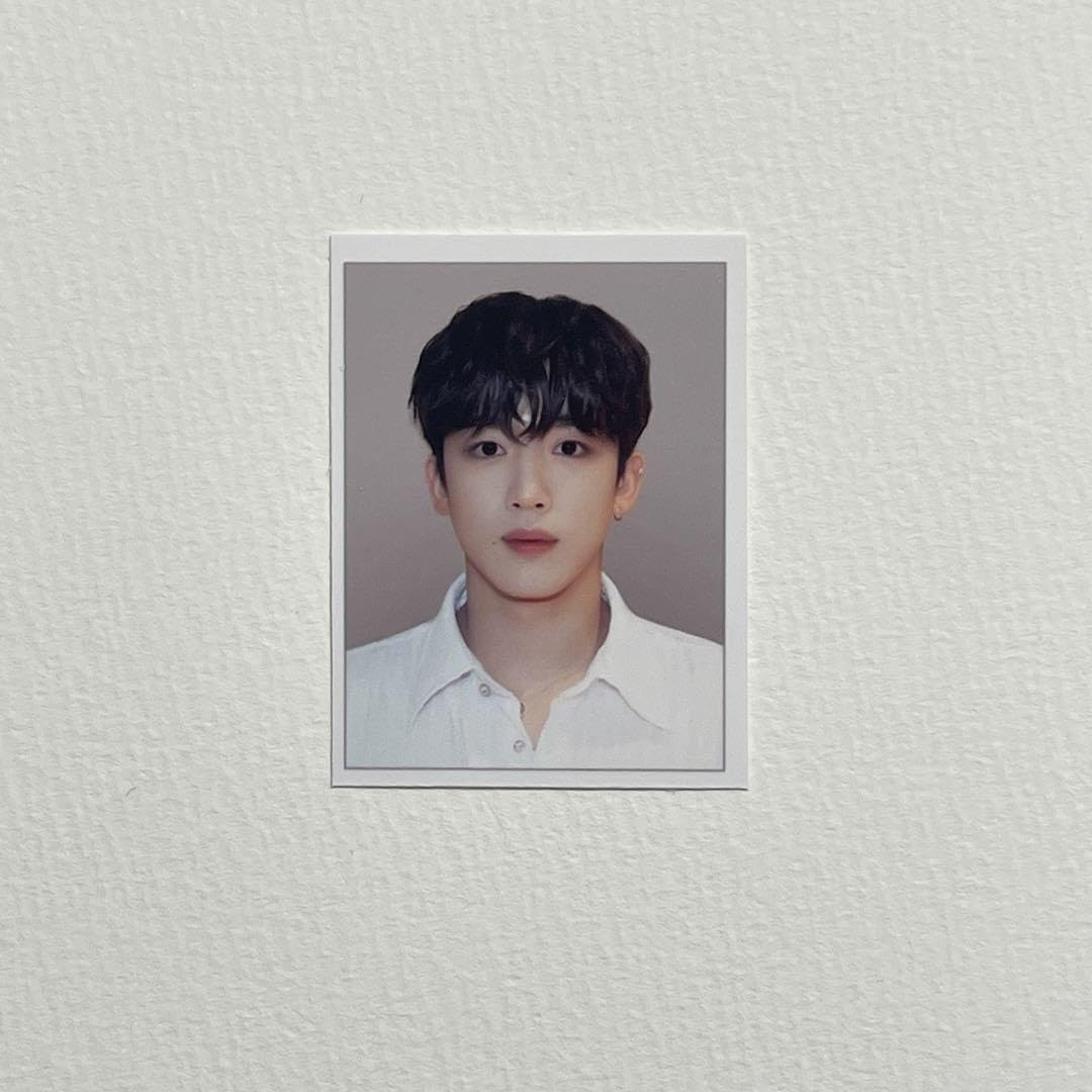 Amazon.co.jp: WEi ヨハン 証明写真 ヨントン 当選者特典 MAKESTAR 3集