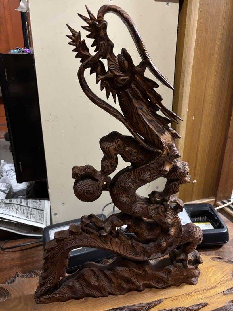 Amazon.co.jp: 屋久杉 祥端 昇龍 木製ドラゴン彫刻 波の台座付き