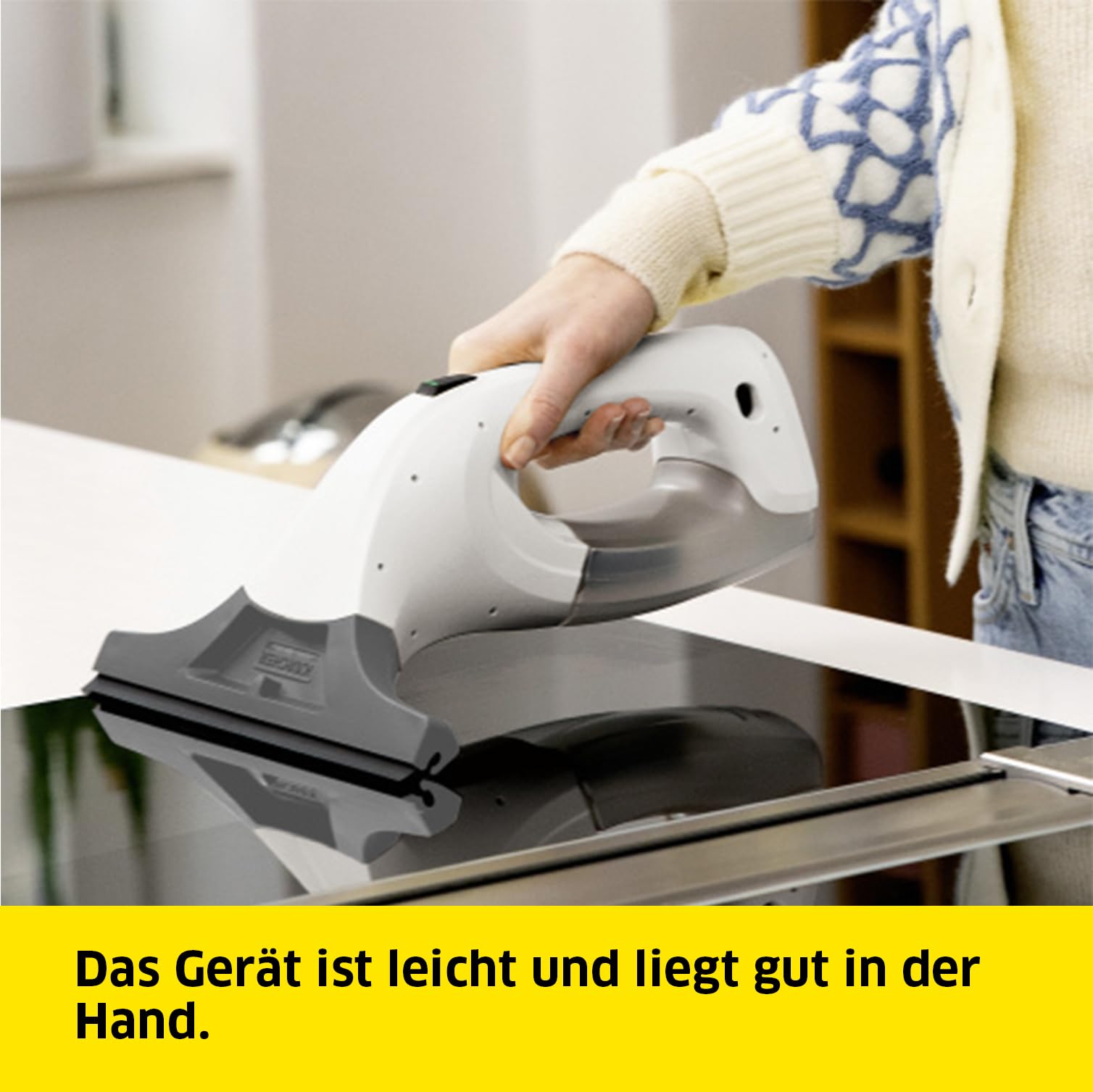 Kärcher Fenstersauger WV 1 Plus, Akkulaufzeit 20 min, LED-Ladezustandsanzeige, Schmutzwassertank 100 ml, Arbeitsbreite 250 mm
