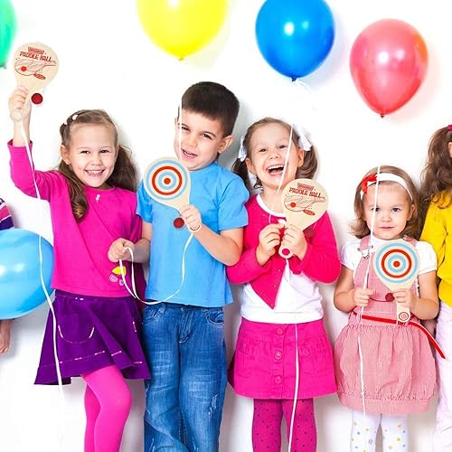 Miniatura 6 de ArtCreativity Bolas de remo de madera, bola de remo de 11 pulgadas con cuerda, paquete de 2 juguetes de Paddleball al aire libre, juguetes para